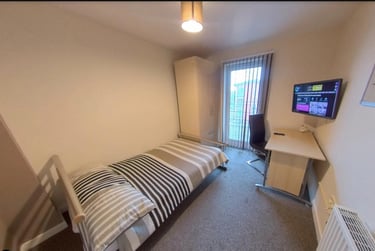 5 bed flat, Broom street, City centre, Sheffield, S102DA - Image 5